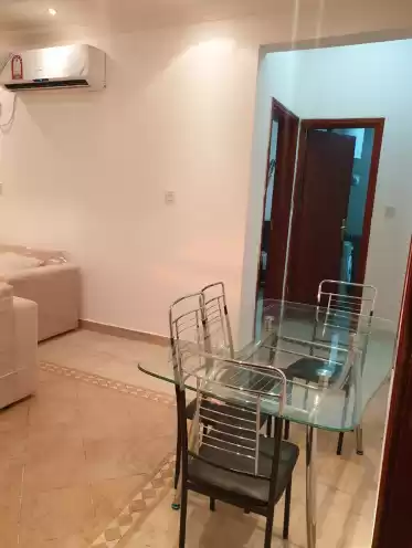 Residential Ready Property 1 Bedroom F/F Apartment  for rent in Al Sadd , Doha #7555 - 1  image 